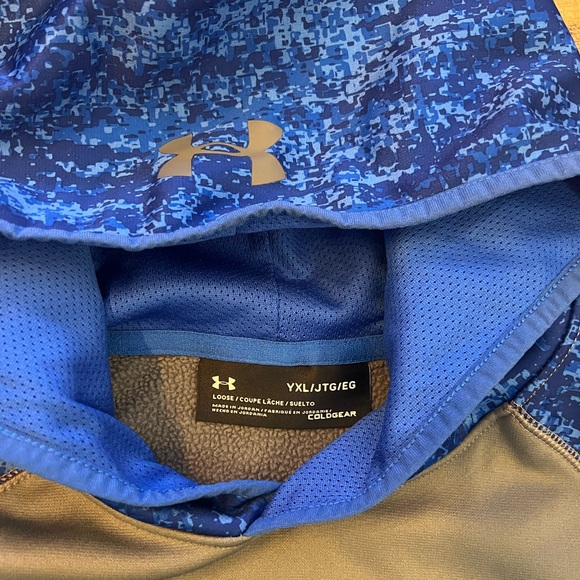 Under Armour hoodie - Picture 4 of 11